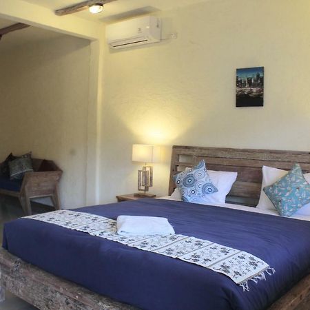 Adore Guesthouse Amed Exterior foto